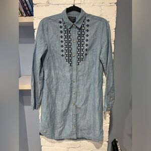 ABERCROMBIE & FITCH Chambray‎ Blue Embroidered Shirt Dress Size Small